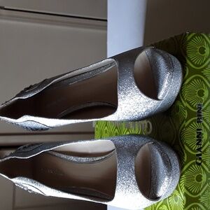 Gianni Bini Merri  Silver Platform Peep Toe Heels